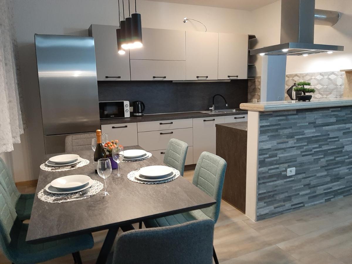 Apartma Kanal 외부 사진